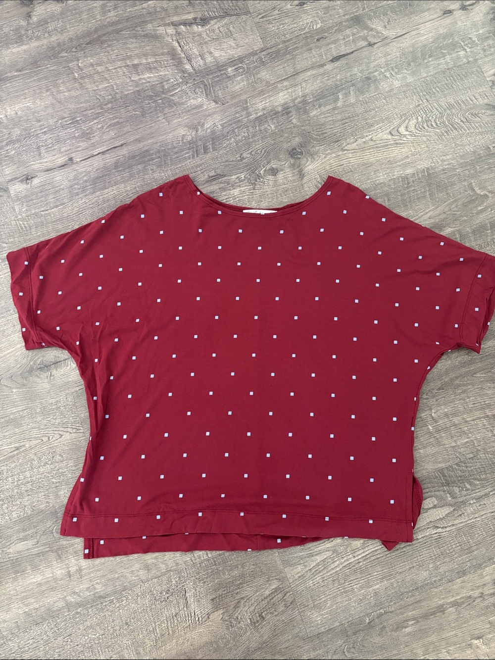 Fighting Eel Burgundy Short Sleeve Boxy Top with light blue Dot Print